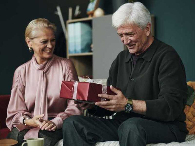 ideje za darila za obletnice